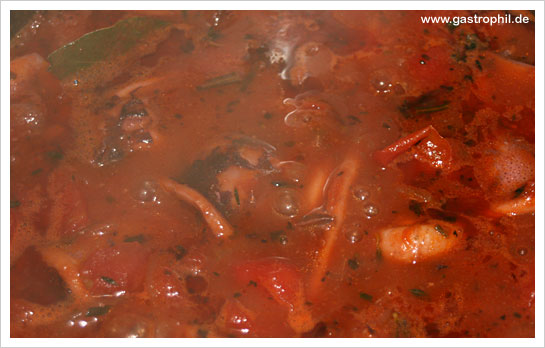 tintenfisch-tomatensosse-03