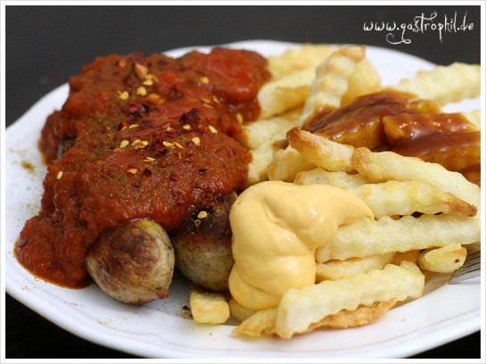 currywurst-pommes