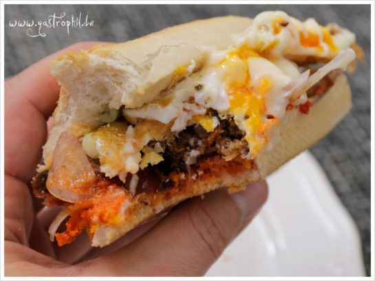cevapcici-breakfast-sandwich-saftig-eigelb